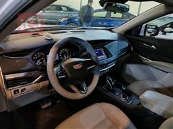کادیلاک XT4